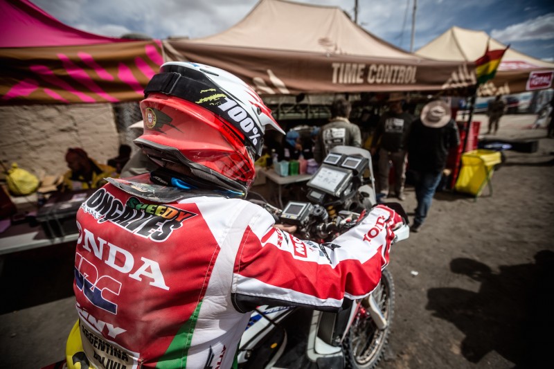 Team HRC, current Dakar leader, poised for the second week of racing