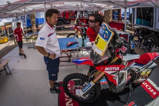 MZG16_TeamHRC_7455_ps