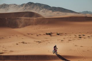 2025 Dakar Rally - Tosha Schareina