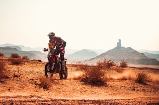 2025 Dakar Rally - Tosha Schareina