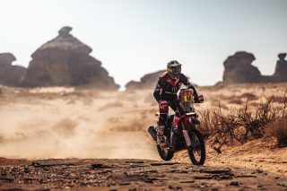 2025 Dakar Rally - Tosha Schareina