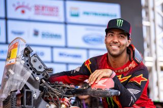 84_victoriakimie_106190_1016